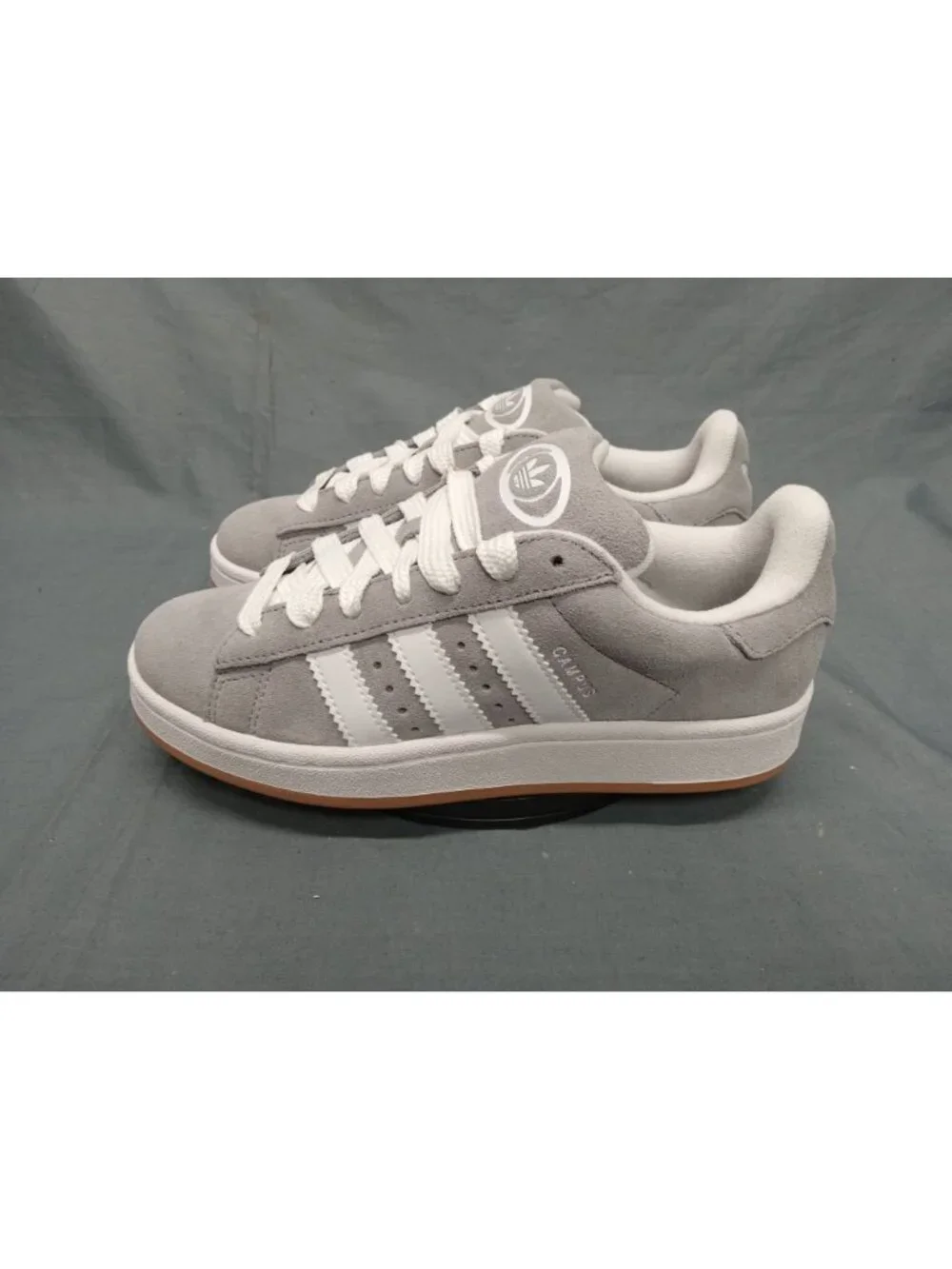 Adidas Campus 00s J (GS) Sneaker HQ6507 Grey White Boys Size 5 NEW NO BOX!